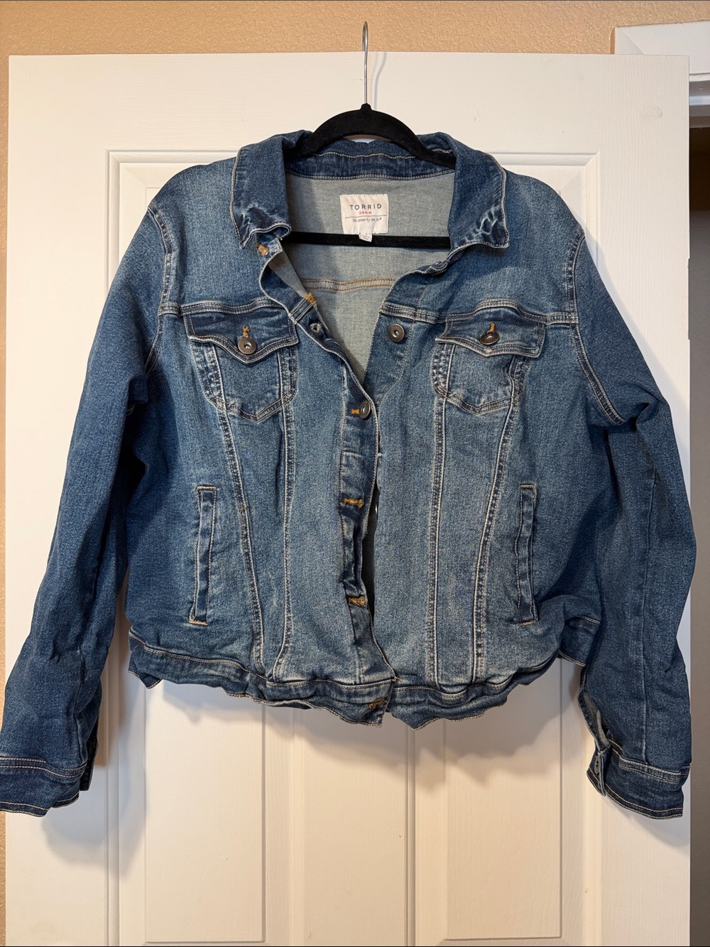 Torrid Size 1 Blue Denim Jacket